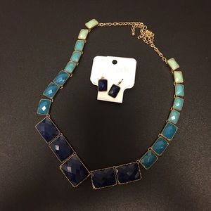 Charming Charlie’s Necklace Set